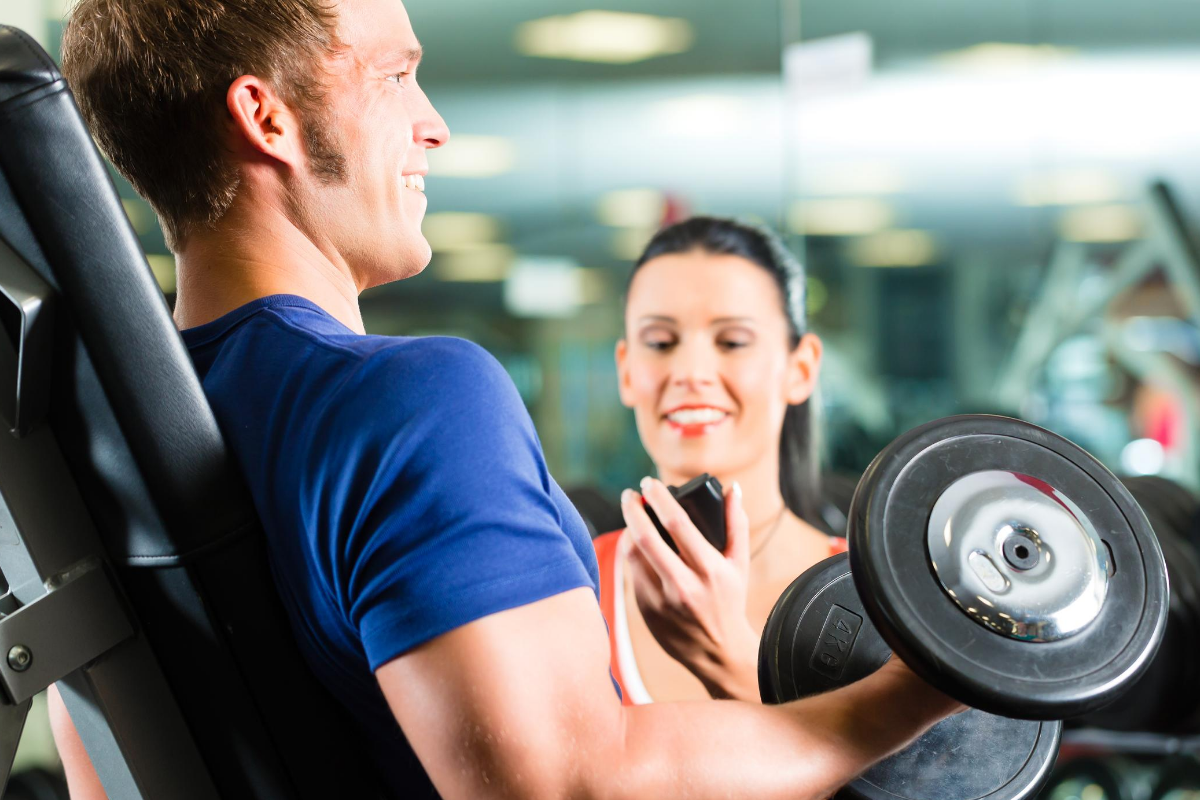 Differences Between Personal Trainer and Gym Instructor